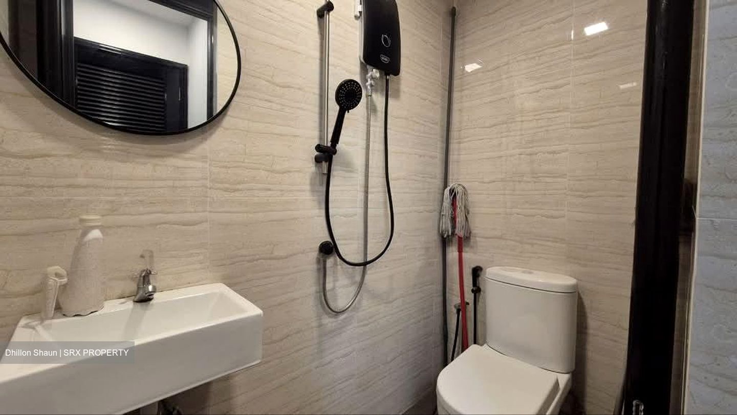 Seletaris (D27), Condominium #601842561
